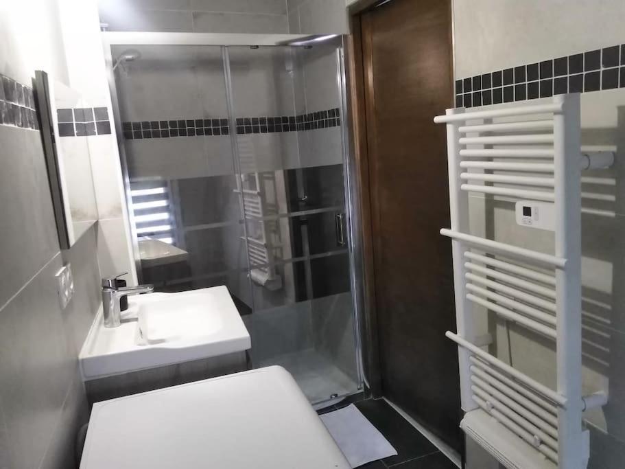 Detente - Appartement Et Poutres Apparentes Béziers Kültér fotó